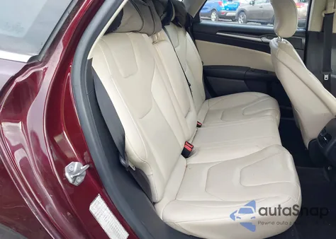 2017 Ford Fusion Titanium z USA, uszkodzony, nr VIN 3FA6P0K97HR131655